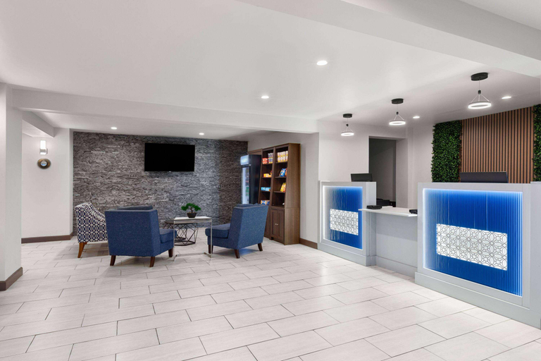 Public Area 2, Baymont by Wyndham Dothan, Houston