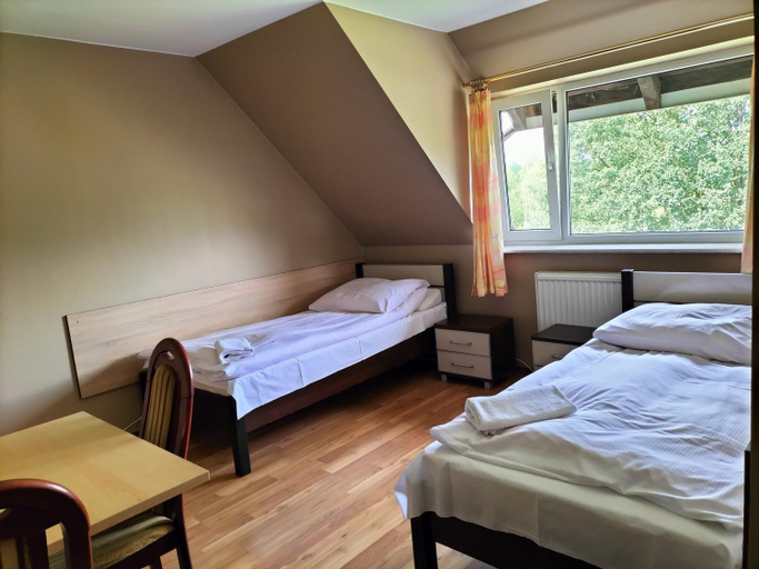 Bedroom 16