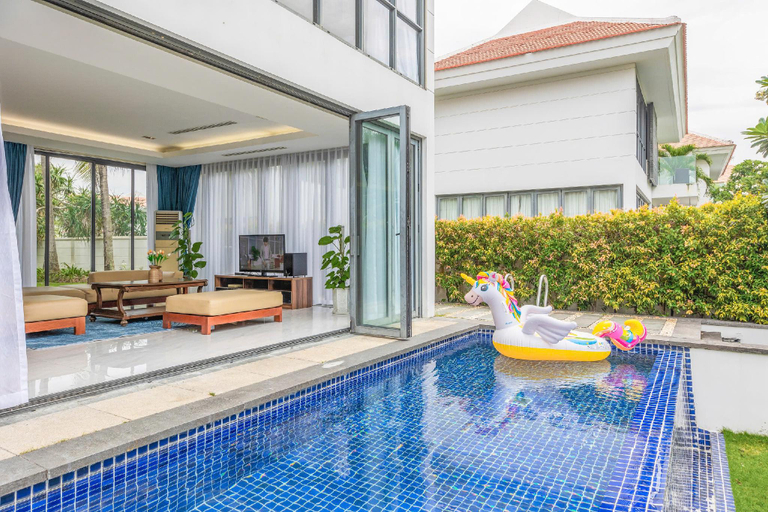 Sport & Beauty 2, IDCWH 2Bedrooms Apt - Oceans Villa B302, Da Nang