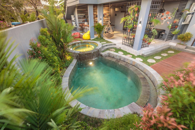 Sport & Beauty 2, 7Rooms Seminyak, Badung