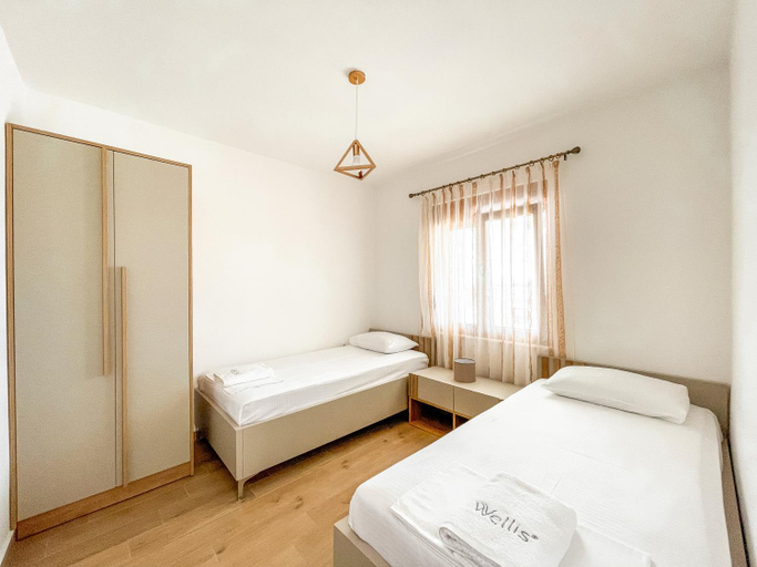 5, Higo Apartments