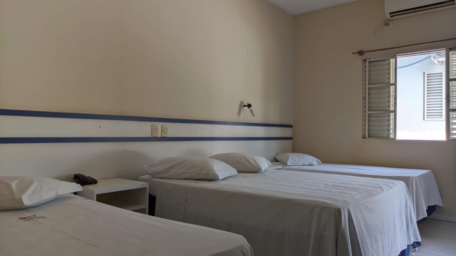 Bedroom 2, Hotel Lago Azul, Bonito