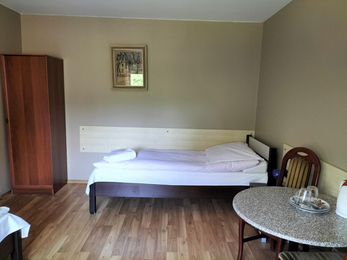 Bedroom 23