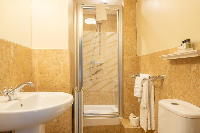 Bathroom 4, The Lordleaze Hotel And Restaurant, Somerset
