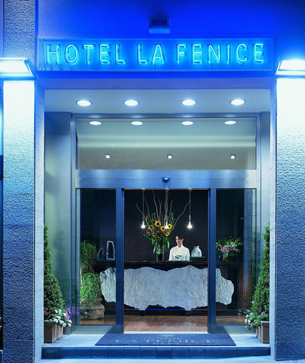 Exterior & Views 2, Hotel La Fenice, Catania