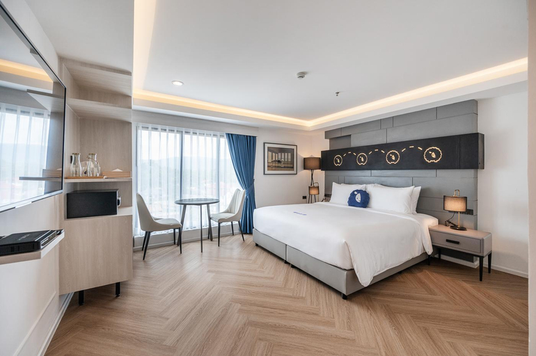 Bedroom 6