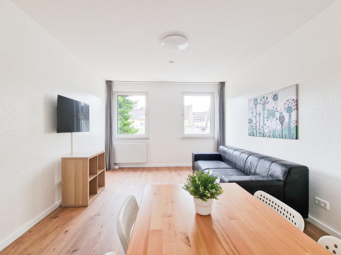 Others 3, Tolstov Apartments - 4 Zimmer Wohnungen - 25 Min zur Messe DUS, Krefeld