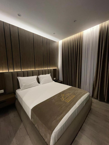 Bedroom 2, Reign Hotel, Tiranës