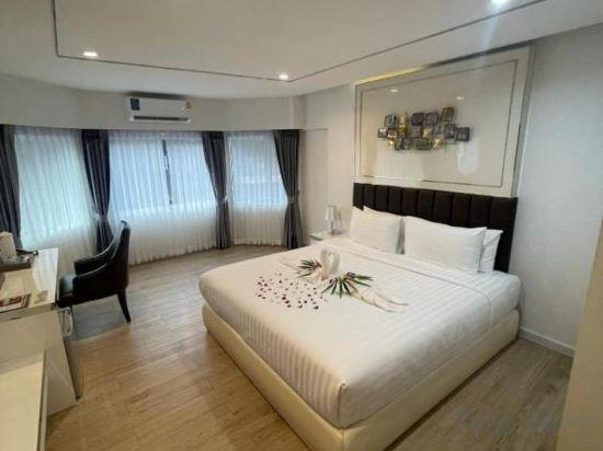 Bedroom 29