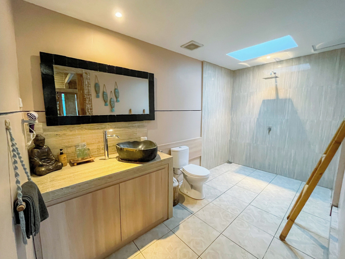 Bathroom 5, Gilizen Resort - Private Pool Villas, Lombok