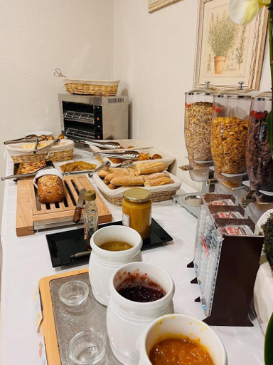 Food & Drinks 5, Hotel de Londres, Alpes-Maritimes