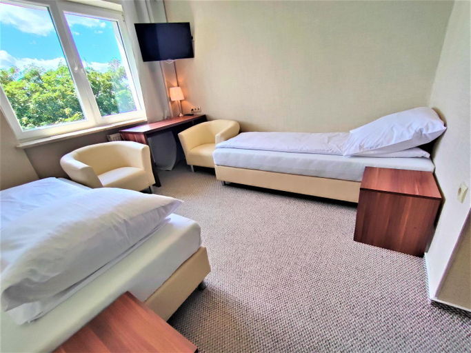 Bedroom 6