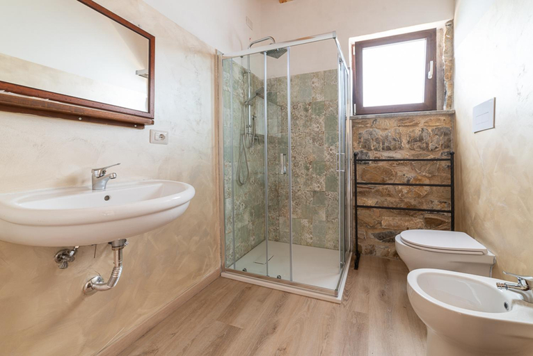 Bathroom 4, Agriturismo San Basilio, Salerno