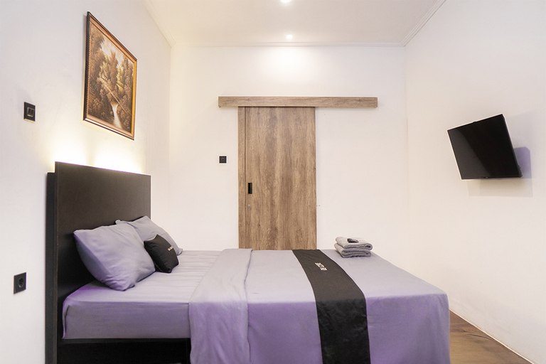 Bedroom 16