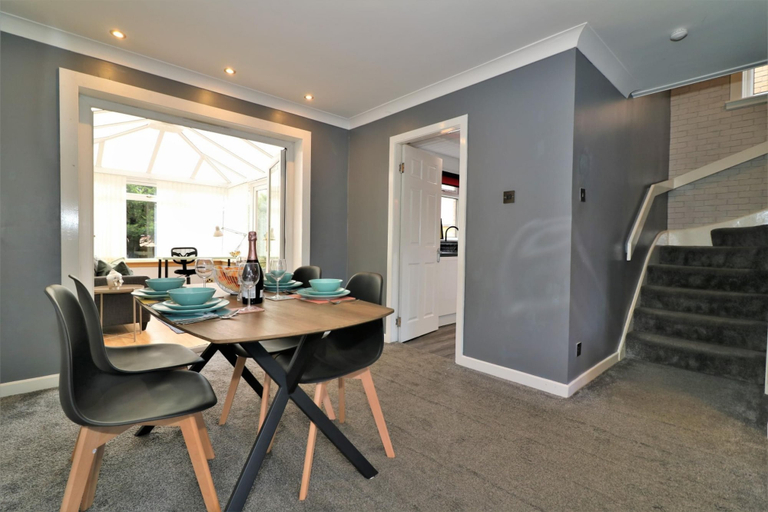 Others 4, Binnie House - Cumbernauld, North Lanarkshire