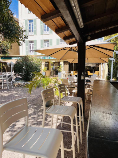 Food & Drinks 4, Hotel de Londres, Alpes-Maritimes