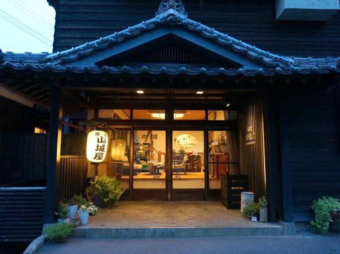 Exterior & Views 2, Yunohira-Onsen Ryokan Yamashiroya, Yufu