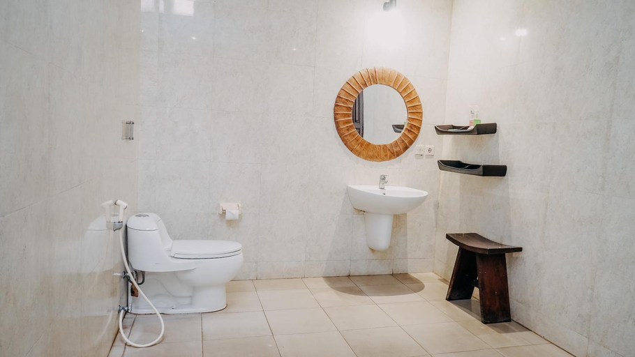 Bathroom 5
