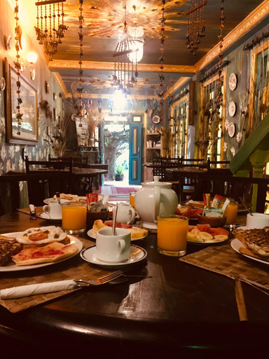 Food & Drinks 4, Serendipity Lake Artistic Bungalow by Heidis Home, Nuwara Eliya