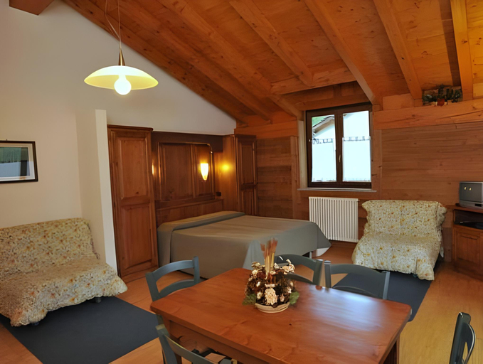 Others 5, Residence Les Nigritelles, Aosta