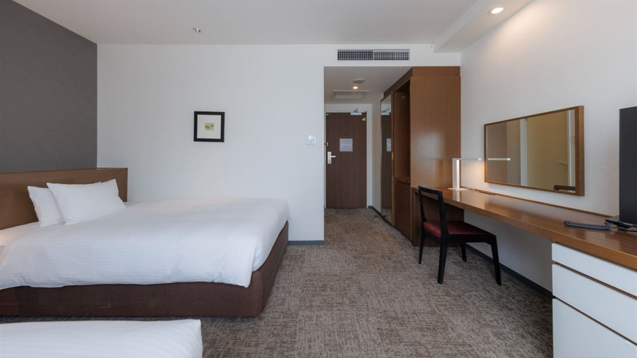 Bedroom 3, JR KYUSHU HOTEL Kagoshima, Kagoshima