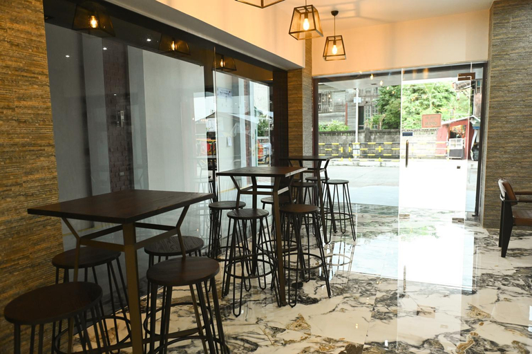 Food & Drinks 5, LOLITA HEIGHTS HOTEL, Tacloban City