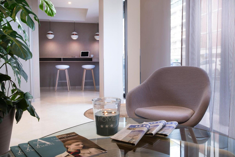 Public Area 3, ibis Styles Bourg-la-Reine, Hauts-de-Seine