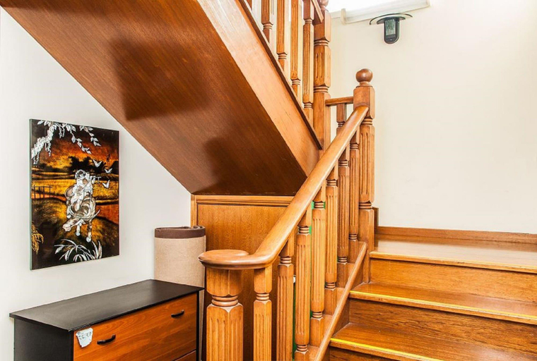 Public Area 2, Abbotsford Private Rooms & Pods @ 15 Charles Homestay, Melbourne