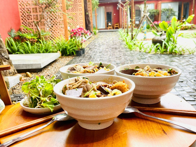 Food & Drinks 5, TRUONG PHU HOUSE, Huế