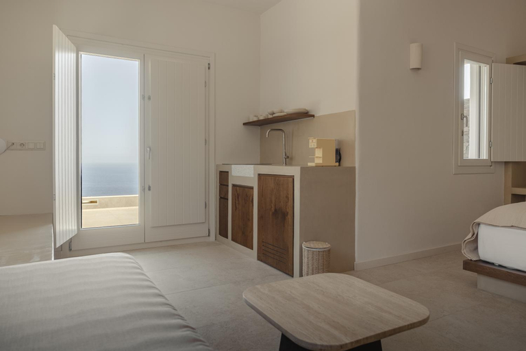 Others 3, Piperi Suites, South Aegean