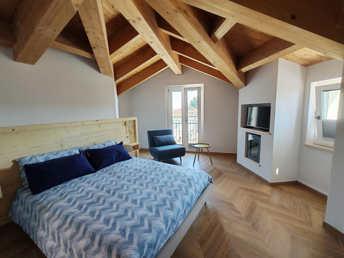 Others 4, B&B Clarentia, Chieti