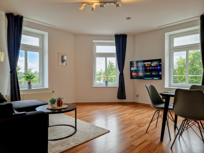 Others 2, RR - Apartments Kappel - 85qm - Lift - WIFI, Chemnitz