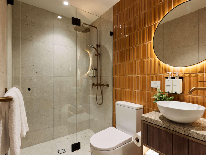 Bathroom 3, The Clarence Hotel Sydney, Sydney