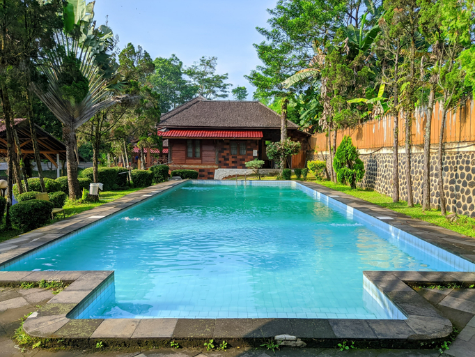 Sport & Beauty 2, New Panjang Jiwo Syariah Resort, Bogor