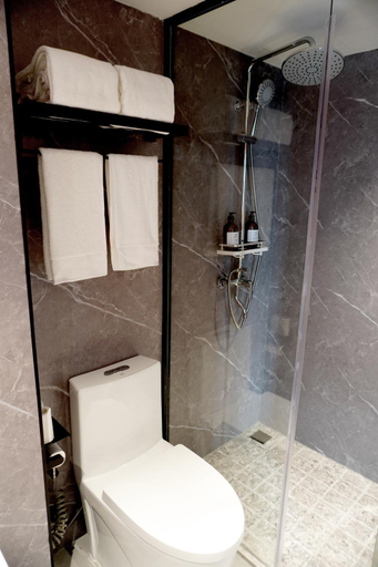 Bathroom 6