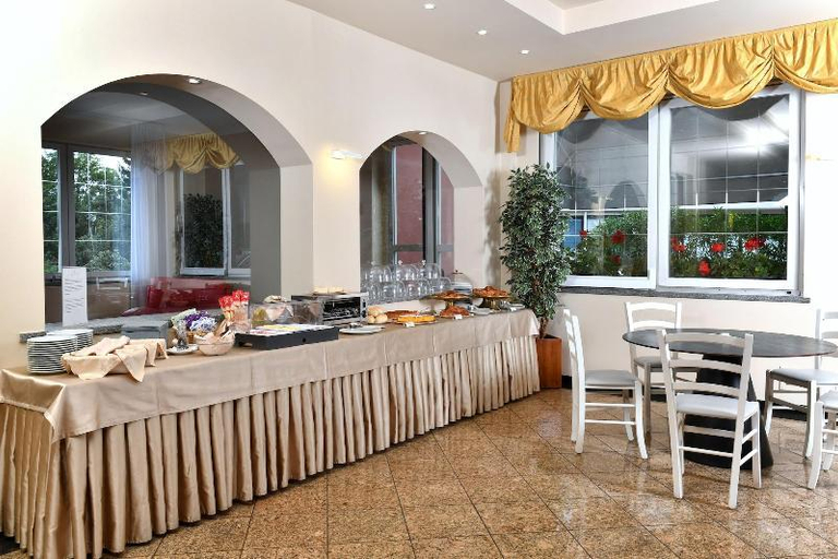 Food & Drinks 5, Hotel Residence Internazionale, Verbano-Cusio-Ossola