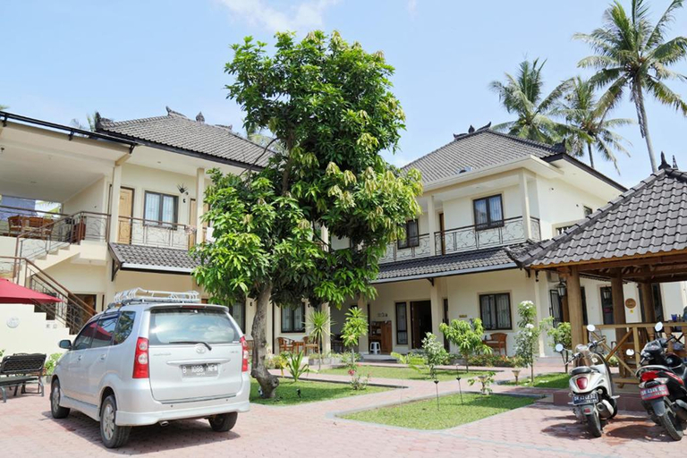 Exterior & Views 1, Whiterose Guesthouse by ZUZU (tutup permanen), Lombok