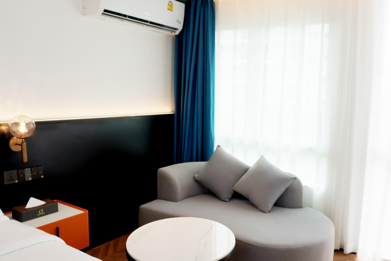 Bedroom 8
