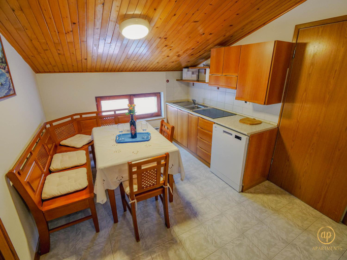 Others 2, Apartments between Vineyards & Sea, Koper