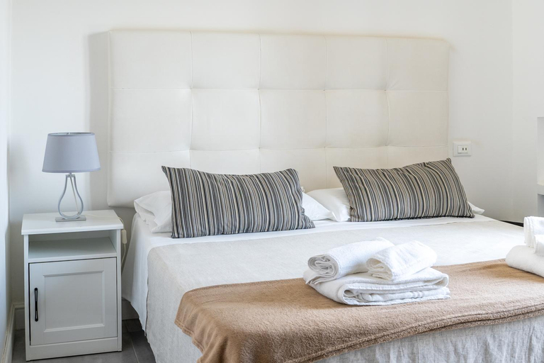 Bedroom 2, Villa Angela Suite, Taranto