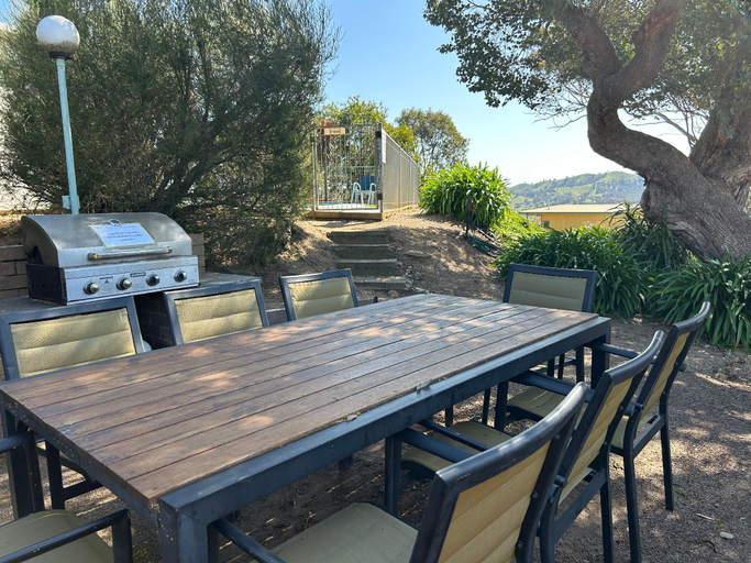 Food & Drinks, Burnt Creek Cottages, Mansfield