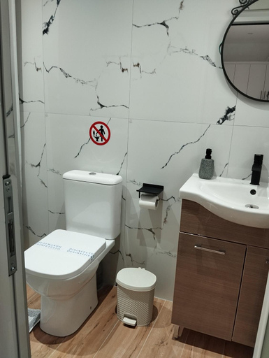 Bathroom 3, Amente Apartaments, Sarandës