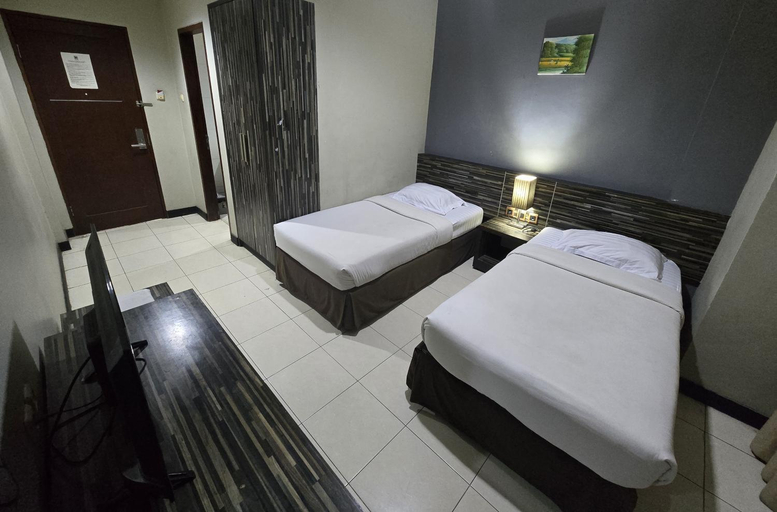 Bedroom 8
