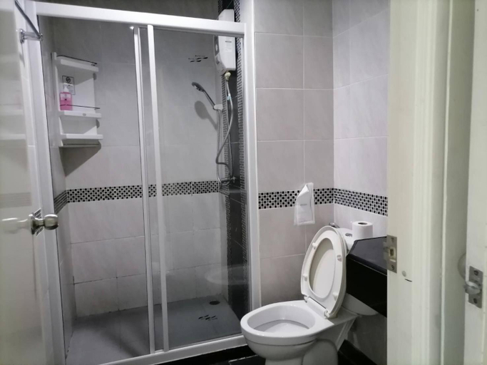 Bathroom 4, Grand Lopburi, Muang Lop Buri