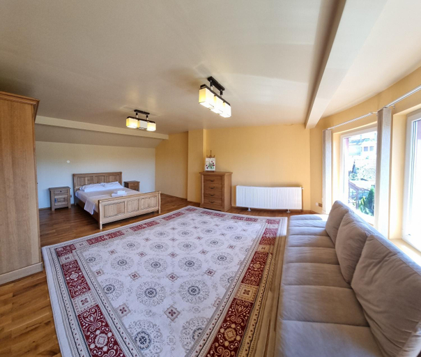 Bedroom 2, Crystal Salin, Turda