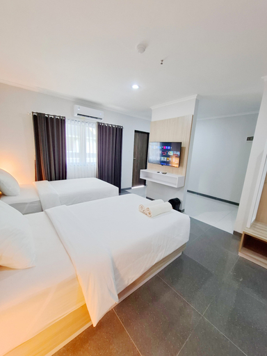 Country Heritage Resort Hotel Surabaya Room Type - GRAND SIGNATURE TWIN BED