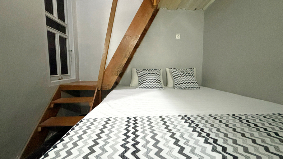 Bedroom 19