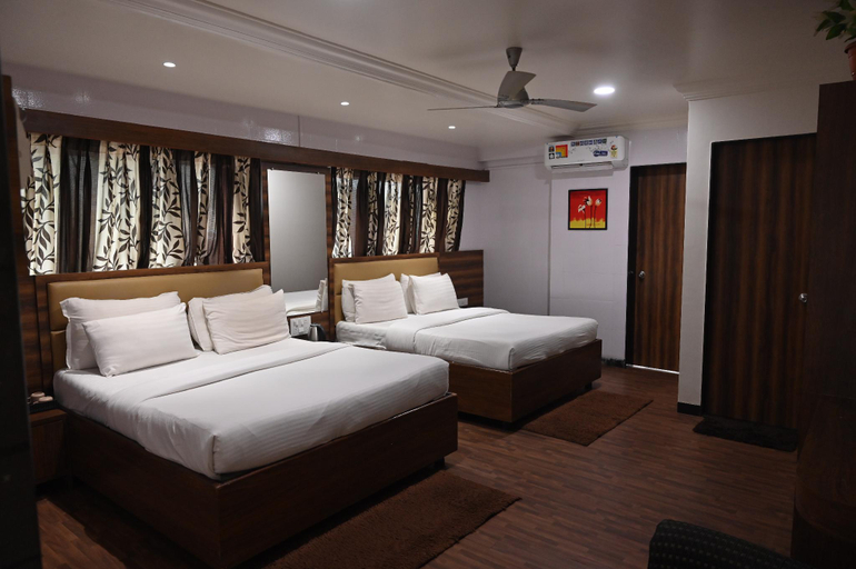 Bedroom 12