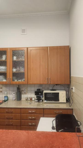 Others 4, Budapest Airport Rom Apartman, Budapesti