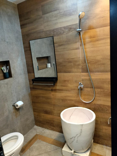Bathroom, Taman Salak Homestay (entire house), Madiun